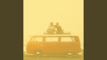 Cheerful Backdrops for Commuting in the Morning