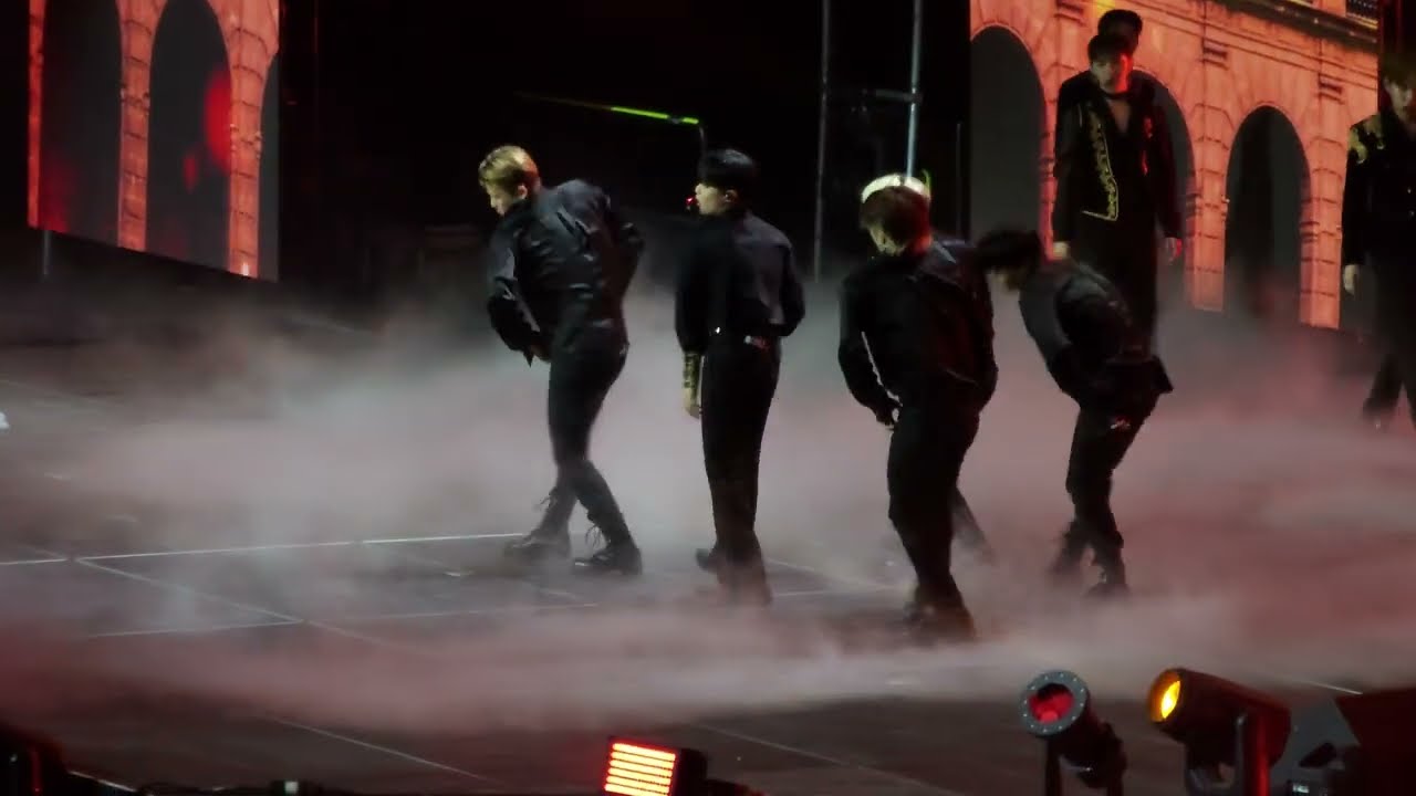 Bailamos (Enrique Iglesias Cover) - AB6IX  [Music Bank in Mexico] 231022