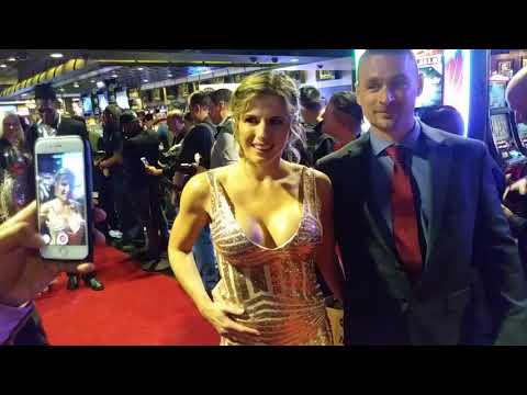 AVN AWARDS 2018 Red Carpet feat. Cory Chase Alena Croft Mia Malkova #thekingofbakersfield #tkob