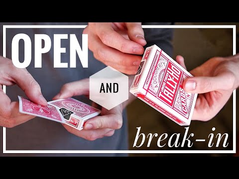 How To Correctly Open A Deck Of Card