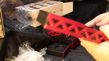 Donkey Kong Amiibo Display unboxing and assembly