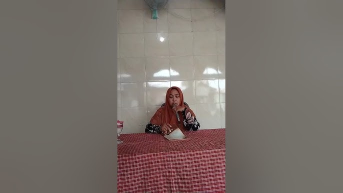 U ozini qattiq yalashga majbur qildi VHD 720p porno videolar