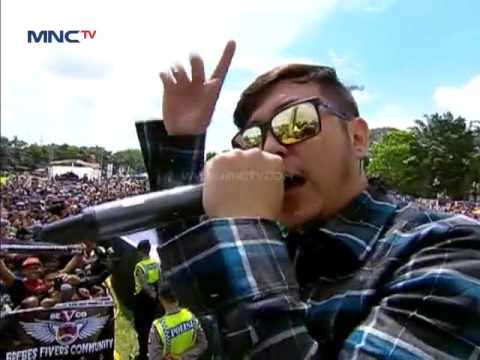 Five Minutes " Selalu Menunggumu " - Gemilang Roadshow Garut (31/7)