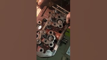 Engine valve spring lock fitting