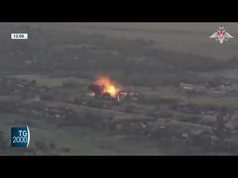 Video Ucraina, raid di Kiev sulla Crimea. Colpito ponte di Kerch