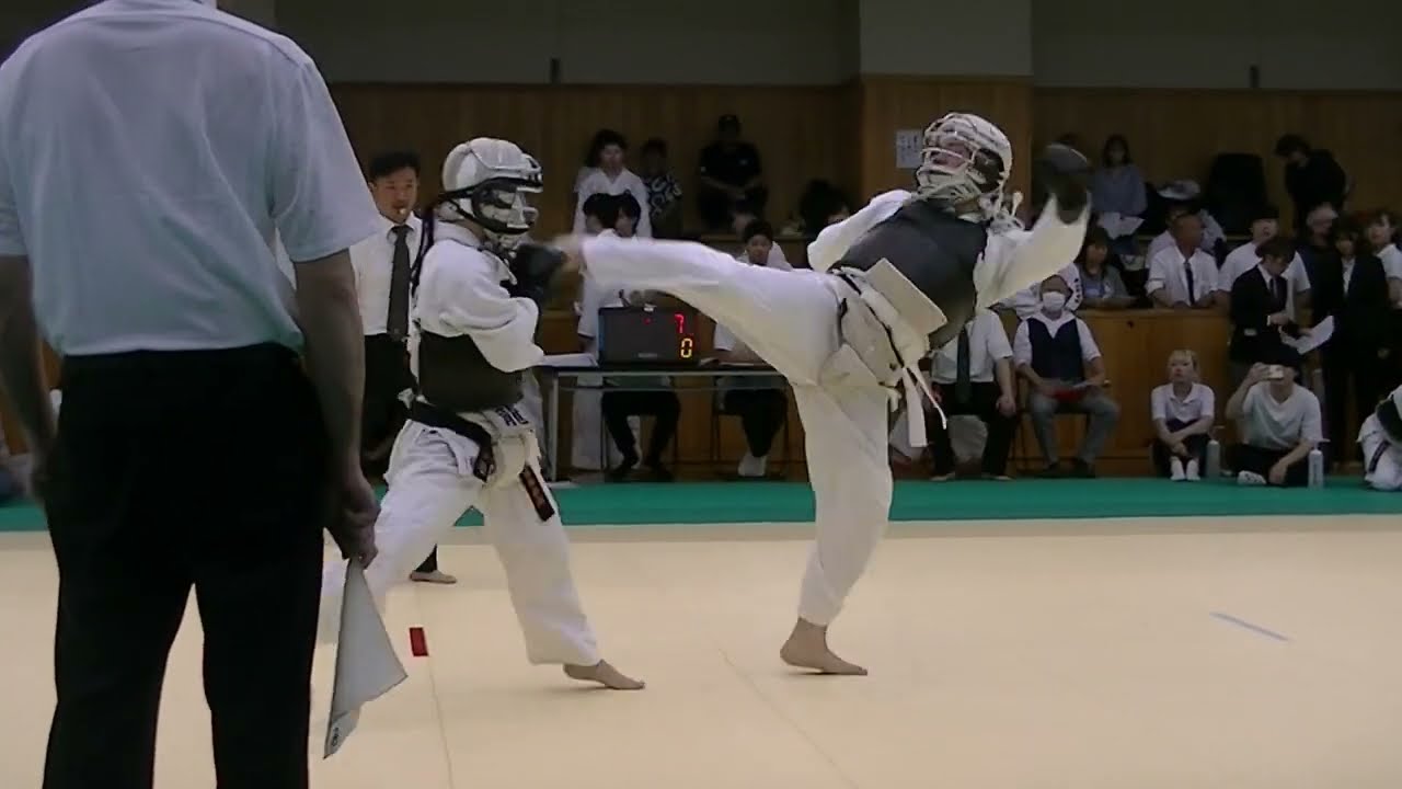 2025日本拳法西日本学生拳法個人選手権大会 男子3段以上の部 Bコート1回戦第1試合 宮澤 侑里（龍谷大学）VS 尾島 孟流（桃山学院大学）@nipponkenpo