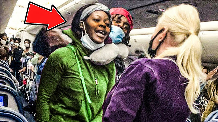 Woman Mocks Mom On Flight, Has No Idea Who She Is
