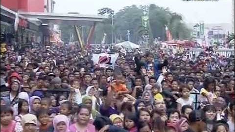 HELLO Band Live At Inbox (11-04-2013) Courtesy SCTV