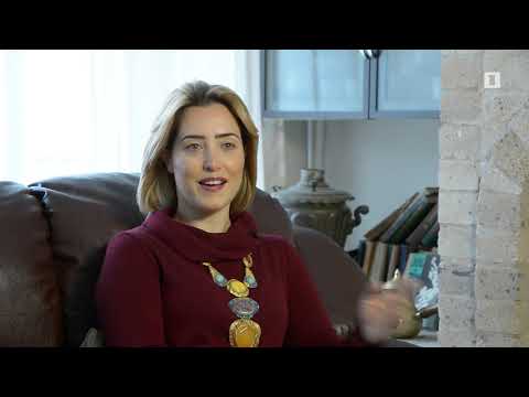 Video: Հոյակապ Գրեյս Քելիի արքայական կեցվածքը, «հարսնացուների դիետան» և ևս 8 գեղեցկության գաղտնիք