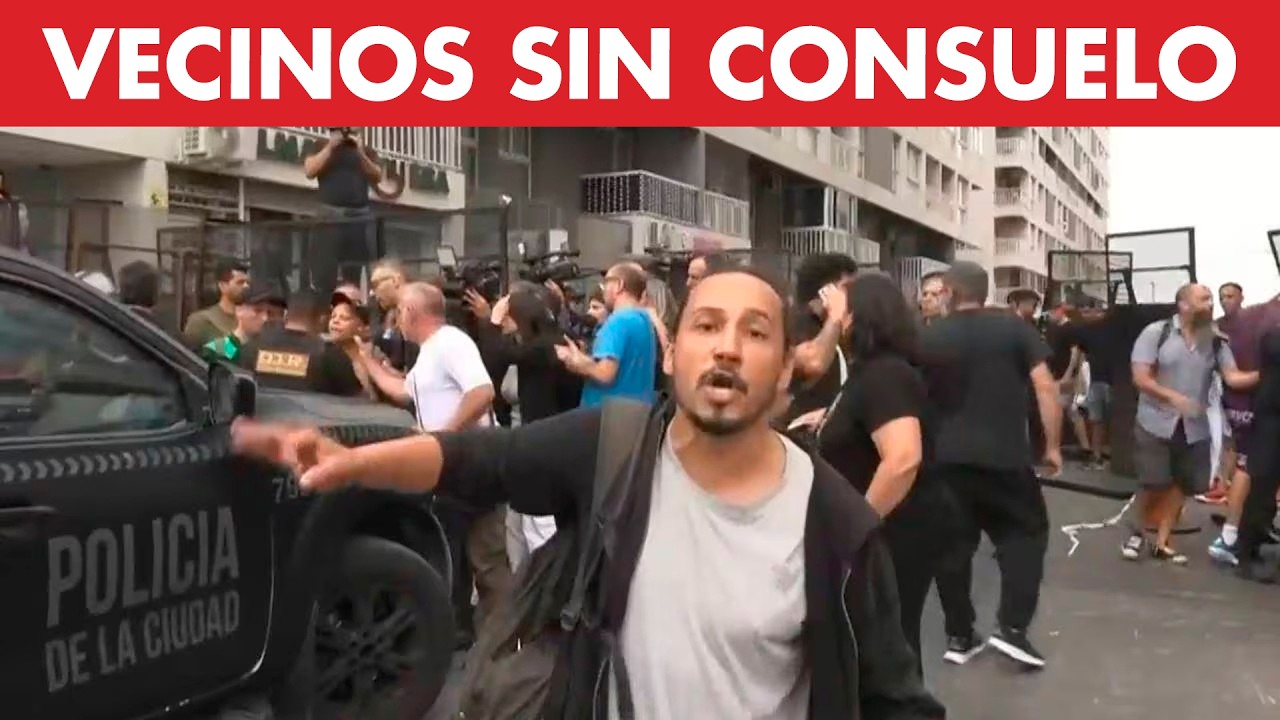 DERRUMBE EN PARQUE PATRICIOS: INGRESAN LOS VECINOS LUEGO DE UN DÍA CALIENTE - TELENOCHE ¡EN VIVO!
