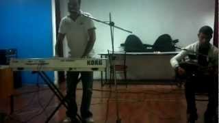 Muhli̇s Kaya - Hozatin Önünde Resimi