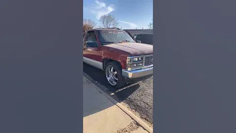 1988 GMC Sierra With A Lt1 5.7 ( open headers )