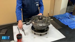 [POCLAIN ACADEMY] Poclain Hydraulics Motor Pin Extraction