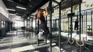 Eccentric Pull Up (aka Pull Downs) demonstration