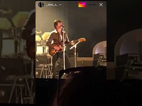 Arctic Monkeys - I Ain't Quite Where I Think I Am- New song debut Zurich 2022