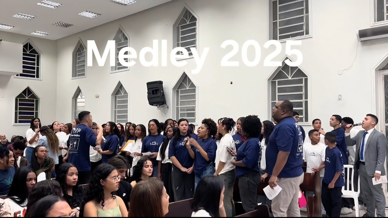 Medley (Tocou-me/Alfa e Ômega/Meu tributo/Amém) - Coral UAADTB 2025.