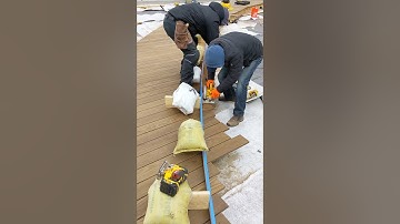 Cutting Curved Deck Thermory Wood