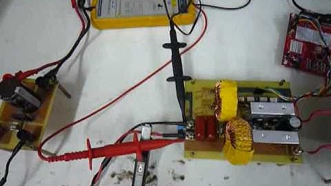 Demo for boost and inverter of  off-line UPS using Renesas R8C35A - English