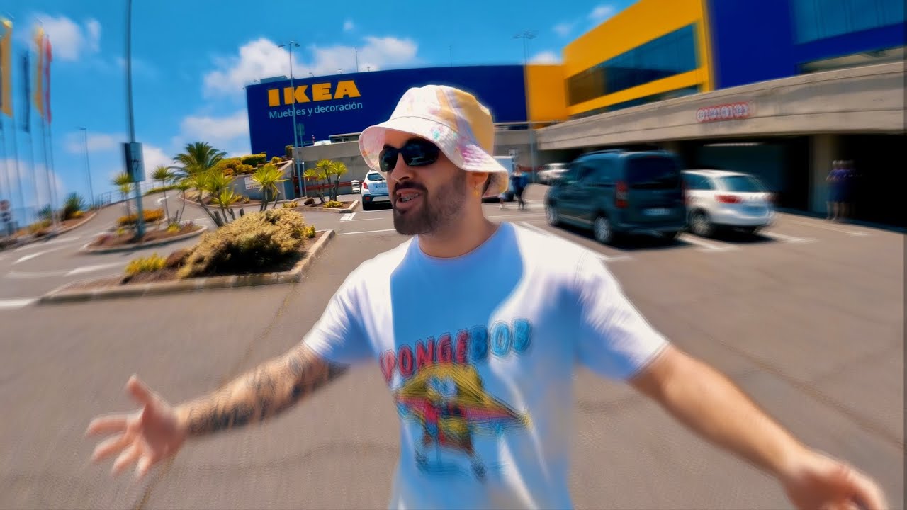 COMIENDO EN IKEA? @Unpolloclaro @EstoEsRuyman