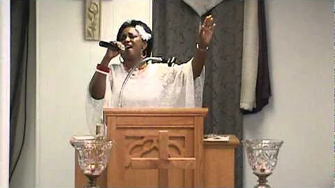 Frist Lady Darlene Colbert