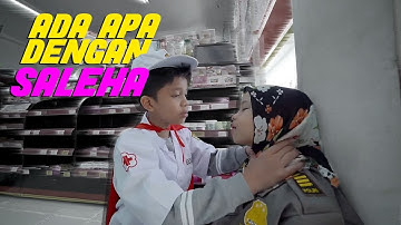 Kocaaak!!! Saleha Pake Kostum Unik ke Market