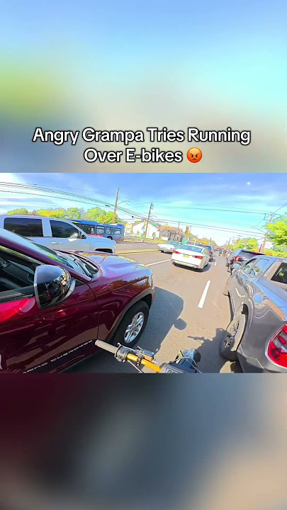 Angry Grandpa gets Confronted 😭 #surron #eridepro #ultrabee #ebike #ridstarlaw