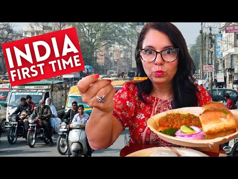 Video: Makan Apa di Lingkungan Connaught Place Delhi