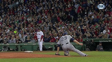 TB@BOS: Odorizzi shaken up after slipping on mound