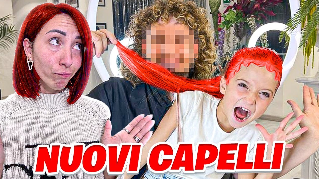 MAMMAGIULIA E FIGLIACHIARA VANNO DALLA PARRUCCHIERA E SI TINGONO I CAPELLI DI COLORE DEL TUO NOME!
