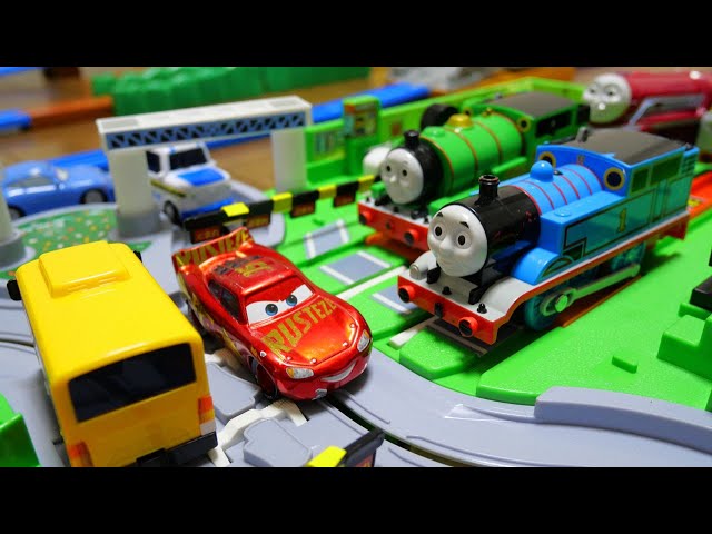 Thomas the Tank Engine☆Big Mountain & Coal Transport Courses class=