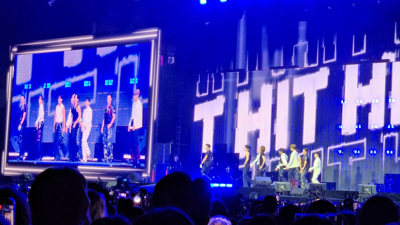 Seventeen New_ Tour LA Day 2 part 23 HIT