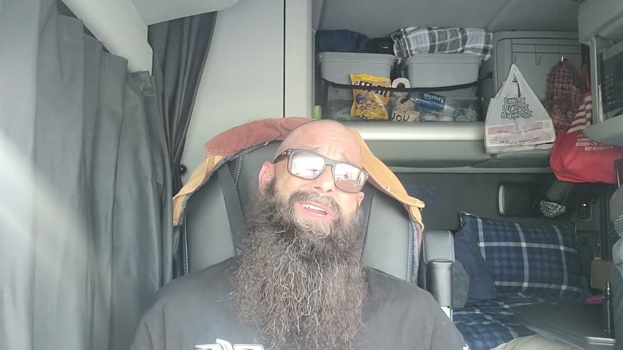 THE COLD HARD TRUTH ABOUT TRUCKER PAY AND TRUCKING ADVICE!!!!