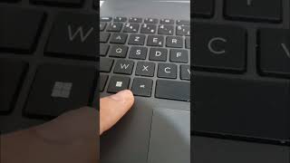 كتابة رمز @@@مميزة مهما كانت لغة الكتابة #شورت #كيبورد #keyboard  #laptop #computer #حاسوب #shorts