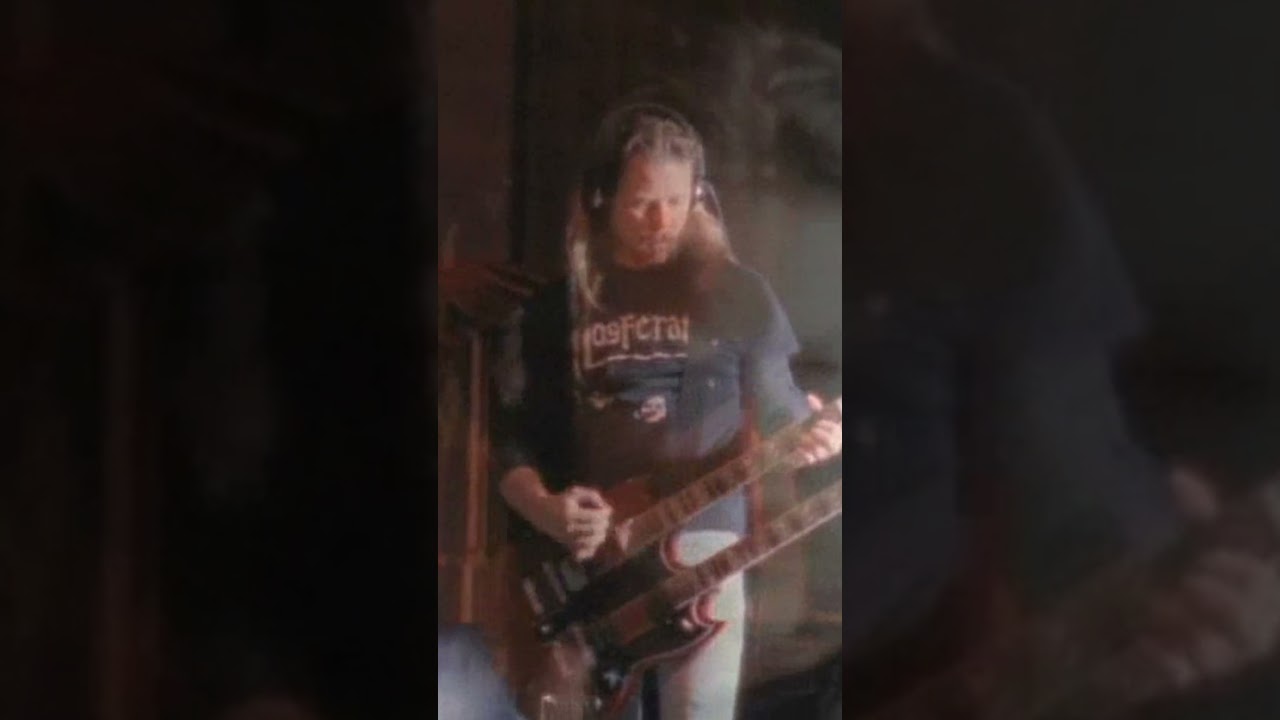 #OnThisDay in 1992, our video for "Nothing Else Matters," directed by Adam Dubin, debuted...