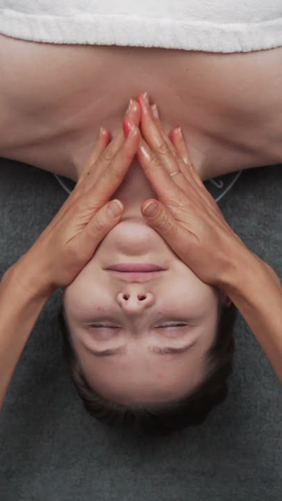 Quick Relaxing Facial Massage Tutorial