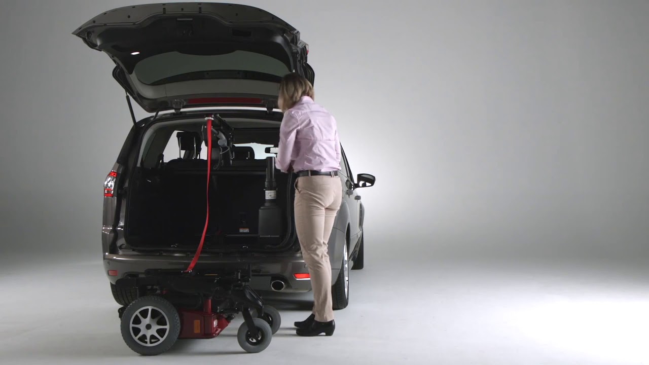巻き上げ式車いす収納リフト 福祉車両改造のgarage Win