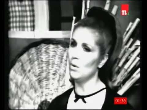 يا ريت لا اسمي حلا ولا اني حلا صباح دواليب الهوا