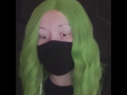 Видео с Евой💚 @Крошка Ева #УЛЕЙ угадайте кто дальше💜 - YouTube