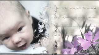 Miniatura de vídeo de "Cuulas - Elämän salaisuus (Vastarannalla cd:llä) finnish song about baby / newborn"