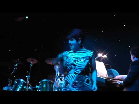 Top Club Showcase Sheila Diamond