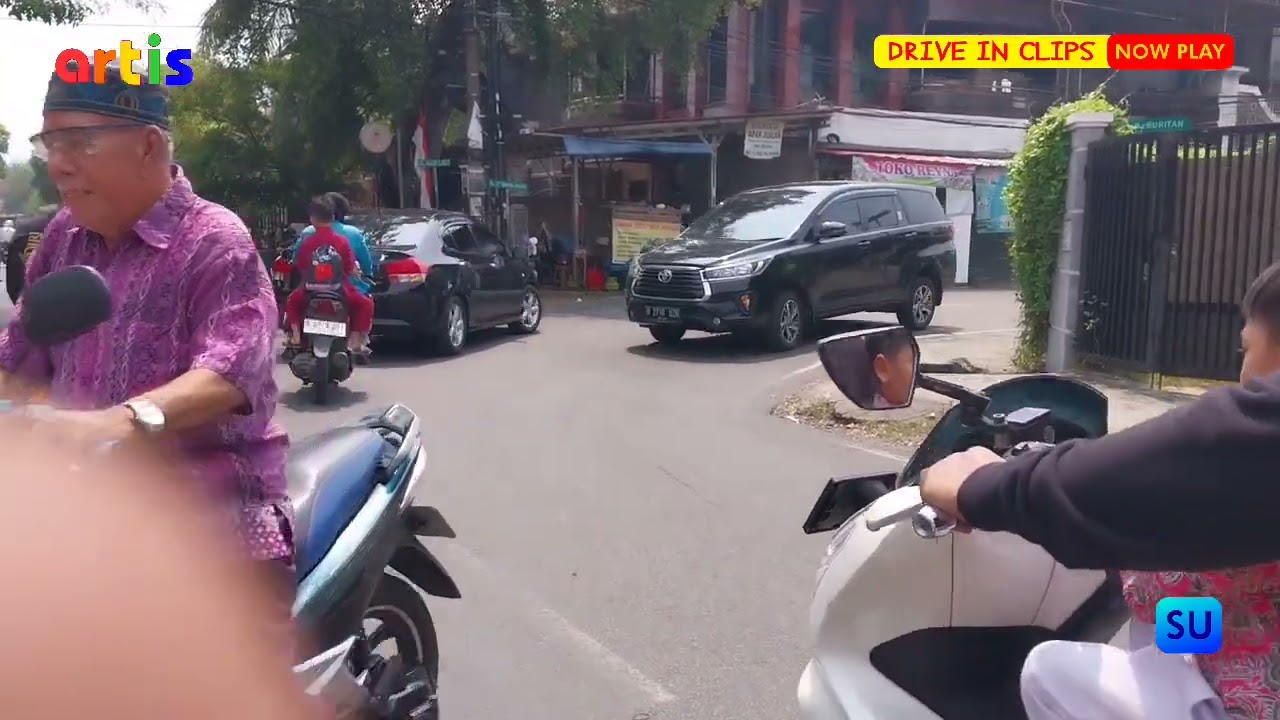 DRIVE IN JAKARTA CLIPS | Adventure Perkampungan Rawabadak Utara Part 1