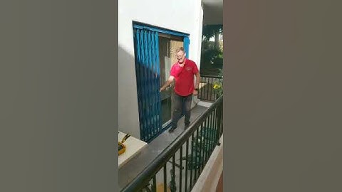 Blue Scissor Gates Video