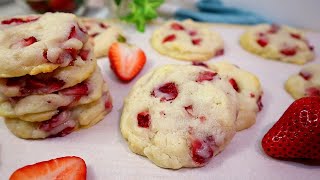 Easy Strawberry Cheesecake Cookies | Just 5 Ingredients!