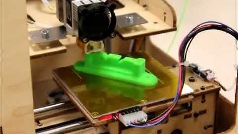 [Augment Games.com] Projected Reality HOWTO and FREE Kinect / projector mount 3D files