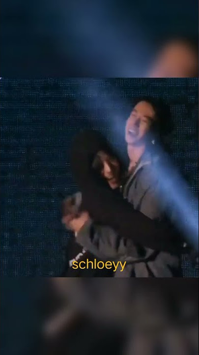 211108 Jae grabbed Keshi into a hug and then told 'get off my stage'