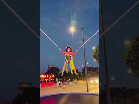 Mumma utaro mujhe ynha se ?? | Bangalore ghum rahi hai Aru