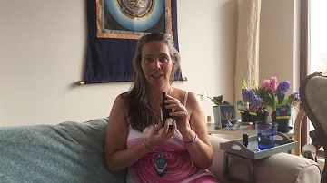 Jaký je způsob přenosu růže do kůže?