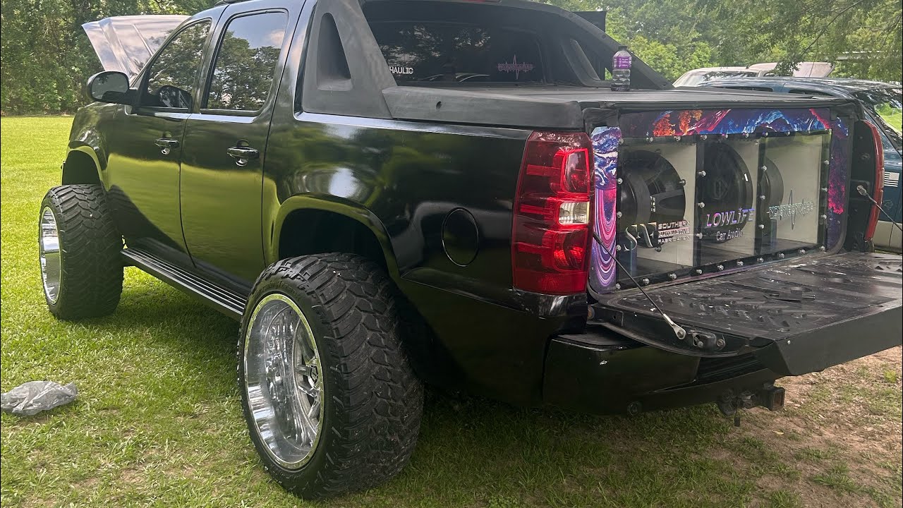Insane Trunk Wars Audio Builds Shut Down Broussard, Louisiana