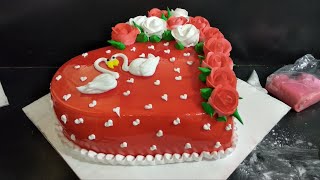 #heartshapecake red gel decorating flowers design cake making by cool
master ish video ko jaroor dekhein like share comments karen or is
chenal jaroo...