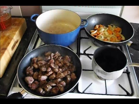 How To Cook Venison Venison Stew Cerole In Red Wine-11-08-2015